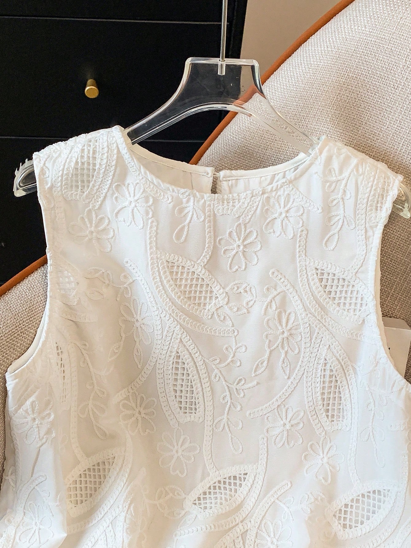 เสื้อผู้หญิงฤดูใบไม้ผลิฤดูร้อน - Embroidery Vest บทวิจารณ์และราคา