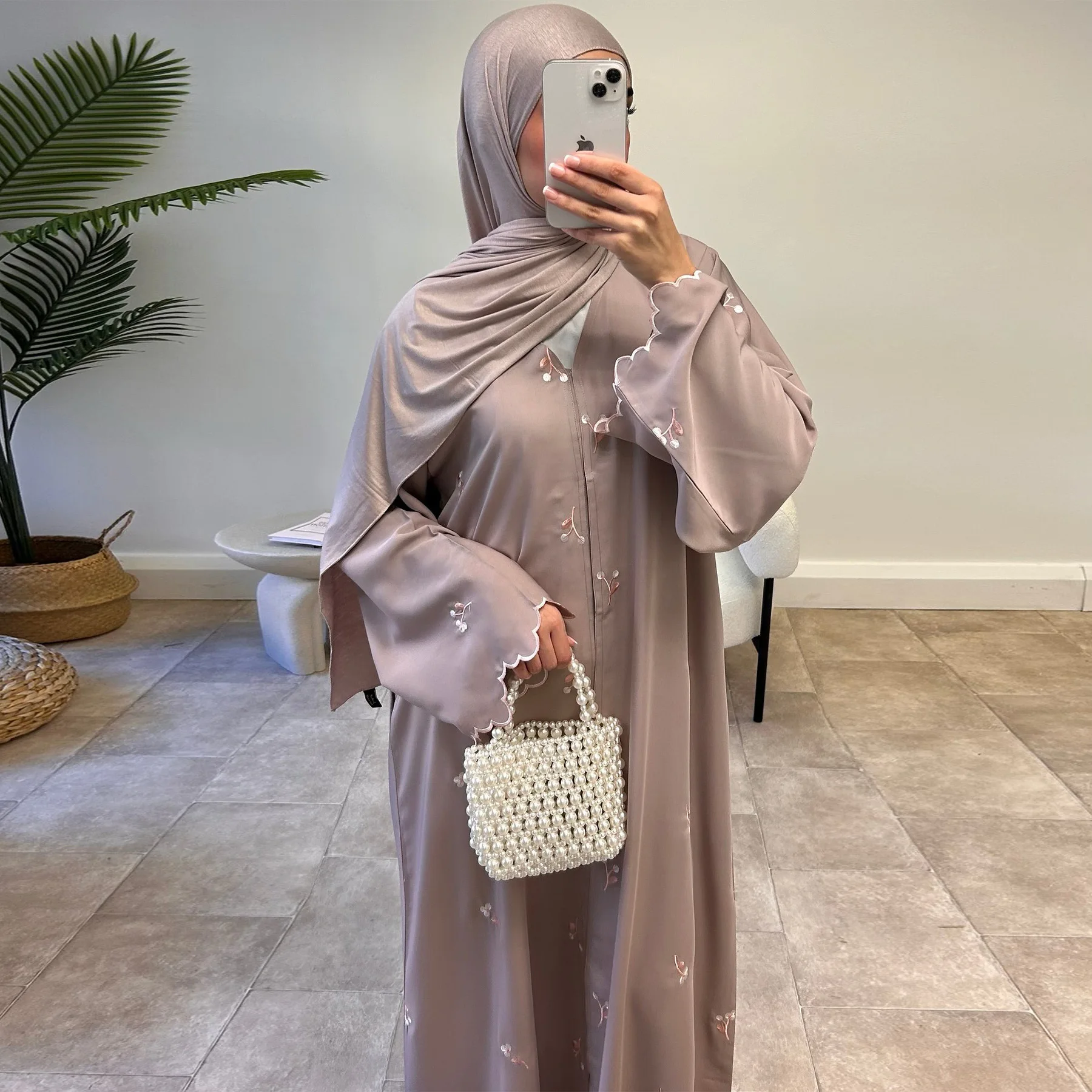 ชุดอาบายะปักลายสำหรับผู้หญิงใน - Embroidery Kaftan บทวิจารณ์และราคา