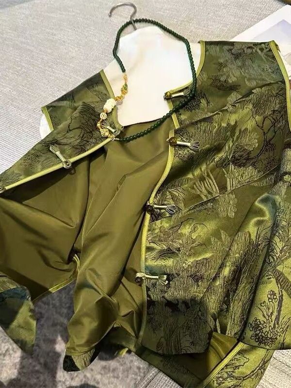 เสื้อกั๊กผู้หญิงไซส์ใหญ่ 300 ป - Embroidery Vest บทวิจารณ์และราคา