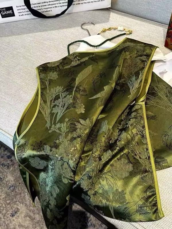 เสื้อกั๊กผู้หญิงไซส์ใหญ่ 300 ป - Embroidery Vest บทวิจารณ์และราคา