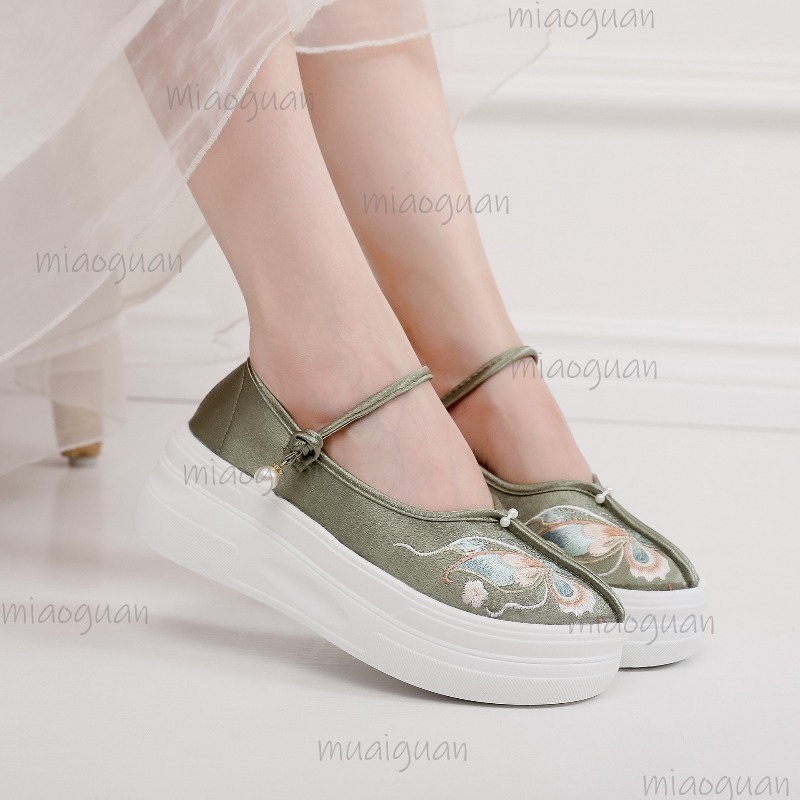 รองเท้าส้นหนาสไตล์จีนสำหรับผู้ - Embroidery Shoes บทวิจารณ์และราคา