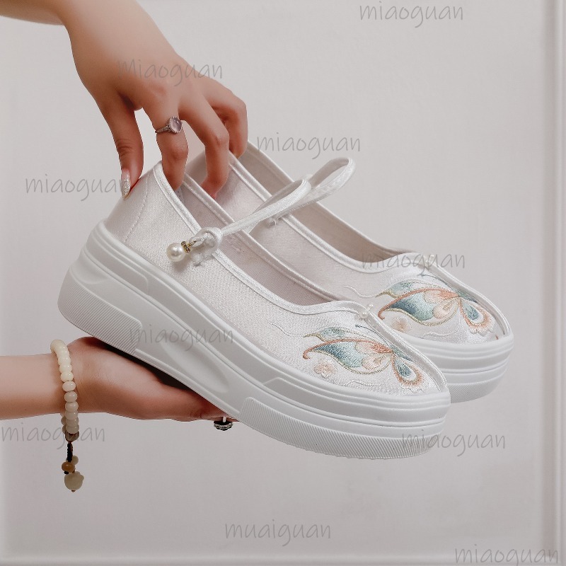 รองเท้าส้นหนาสไตล์จีนสำหรับผู้ - Embroidery Shoes บทวิจารณ์และราคา