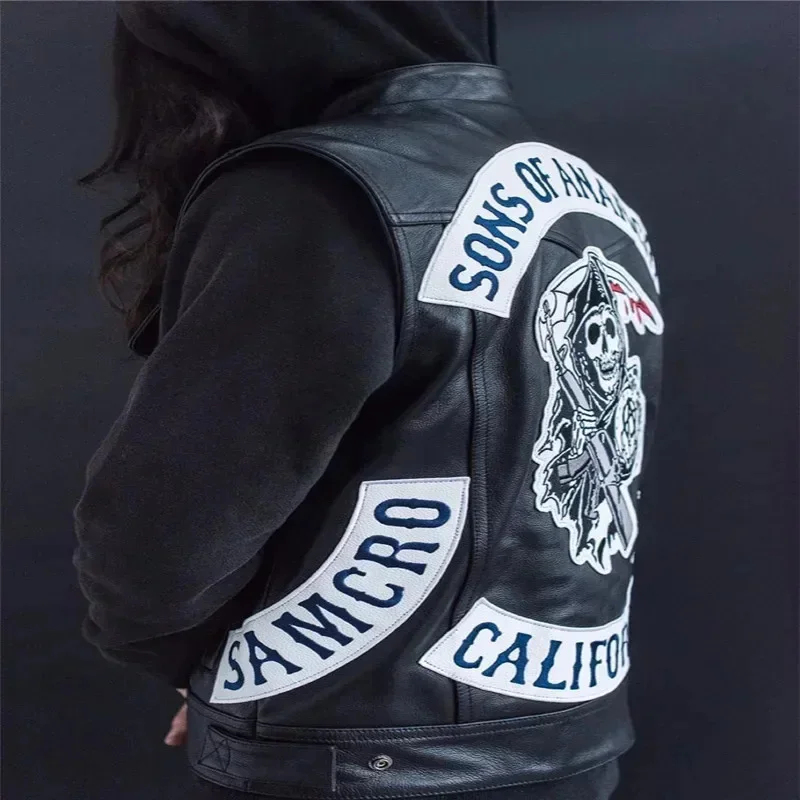 เสื้อกั๊กหนัง PU สำหรับผู้ชาย  - Embroidery Vest บทวิจารณ์และราคา