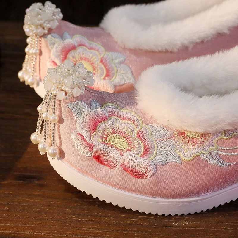 ไซส์ใหญ่พิเศษสำหรับผู้หญิง 41  - Embroidery Shoes บทวิจารณ์และราคา