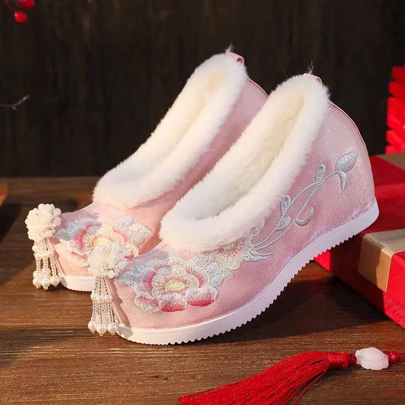 ไซส์ใหญ่พิเศษสำหรับผู้หญิง 41  - Embroidery Shoes บทวิจารณ์และราคา