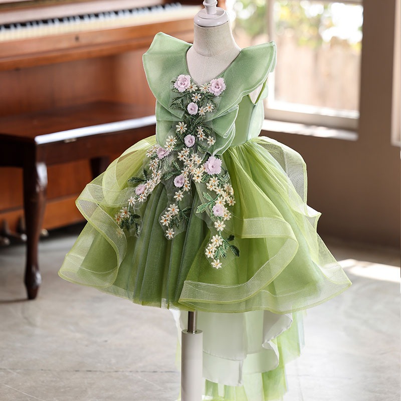 ชุดคอสเพลย์เจ้าหญิงเอลฟ์แห่งป่ - Embroidery Dress บทวิจารณ์และราคา