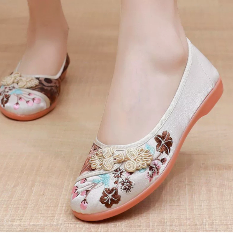 รองเท้าผ้าใบผู้หญิงสไตล์จีนย้อ - Embroidery Shoes บทวิจารณ์และราคา